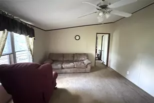 28 T Carter Rd, Huntsville, TX 77340 - Photo 4