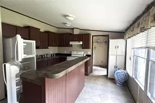 28 T Carter Rd, Huntsville, TX 77340 - Photo 6