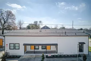 201 Eastwood St #1, Houston, TX 77011 - Photo 6