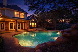 16703 Chestnut Meadow Ct, Sugar Land, TX 77479 - Photo 2