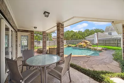 16703 Chestnut Meadow Court, Sugar Land, TX 77479 - Photo 24