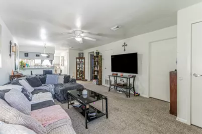 4027 Briarglen Drive, Dickinson, TX 77539 - Photo 14