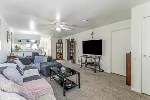 4027 Briarglen Dr, Dickinson, TX 77539 - Photo 14
