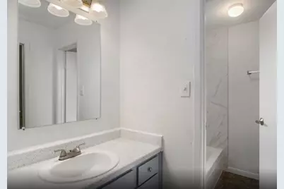 4027 Briarglen Drive, Dickinson, TX 77539 - Photo 8