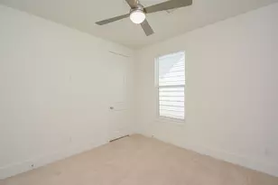 310 Cyclamen St, Houston, TX 77018 - Photo 26