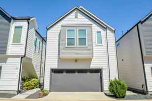 310 Cyclamen St, Houston, TX 77018 - Photo 1