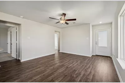 10430 Red Cardinal Drive Drive, Cleveland, TX 77328 - Photo 4
