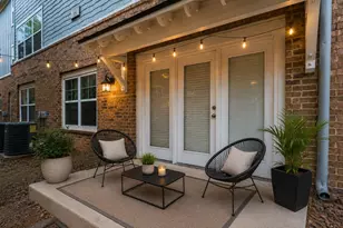1725 Harvey Mitchell Pkwy S, College Station, TX 77840 - Photo 12