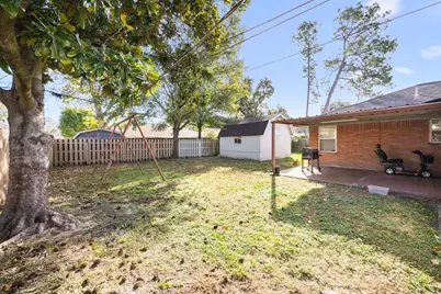 1607 Zapp Ln Lane, Pasadena, TX 77502 - Photo 20