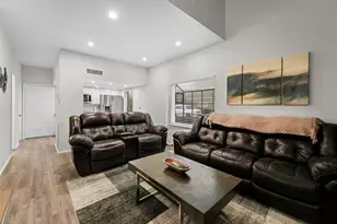 1920 Augusta Dr, Houston, TX 77057 - Photo 2