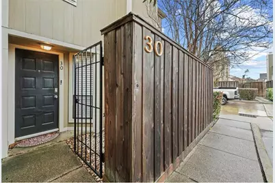 1920 Augusta Drive #30, Houston, TX 77057 - Photo 14