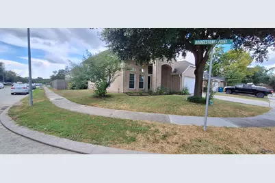 4507 Bridgestone Point Drive, Spring, TX 77388 - Photo 2