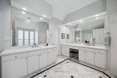 33 Milan Estates, Houston, TX 77056 - Photo 22