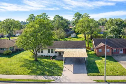 506 Edgebrook Drive, Houston, TX 77034 - Photo 2