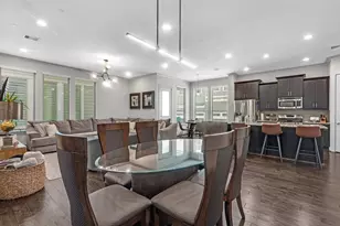 1512 Dyer Lake Ln, Houston, TX 77008 - Photo 2