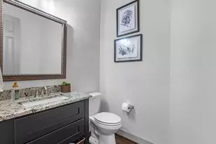 1512 Dyer Lake Ln, Houston, TX 77008 - Photo 30
