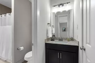 1512 Dyer Lake Ln, Houston, TX 77008 - Photo 26
