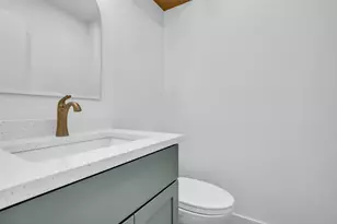53 E Torch Pine Cir, The Woodlands, TX 77381 - Photo 26