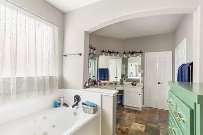 1831 Country Club Cove Drive, Baytown, TX 77521 - Photo 22