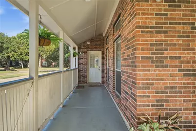405 Regency Court, Friendswood, TX 77546 - Photo 34