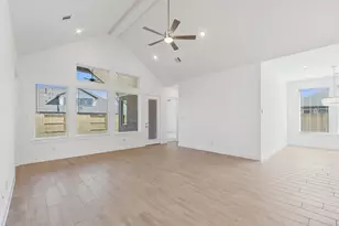 12138 Jacob Ln, Mont Belvieu, TX 77523 - Photo 10