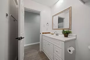 11422 Lakeside Pl Dr, Houston, TX 77077 - Photo 36