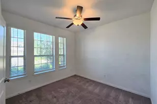 4826 Albany Ridge Ln, Rosharon, TX 77583 - Photo 4