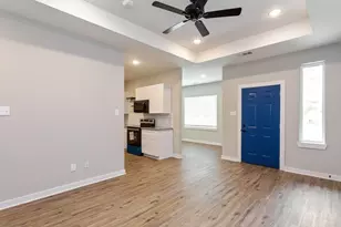 10317 Lake Rd, Houston, TX 77070 - Photo 8