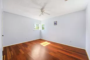 1407 Ella Cir, Houston, TX 77090 - Photo 28