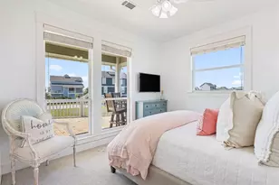 713 Sara Way, Crystal Beach, TX 77650 - Photo 36