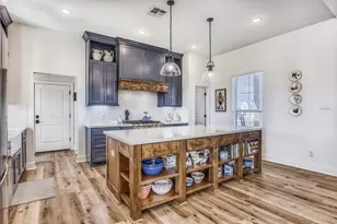 233 Randi Rd, Bellville, TX 77418 - Photo 14