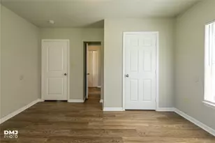 3140 Boyd Ave, Groves, TX 77619 - Photo 4
