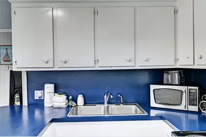 16607 Bahama Way, Jamaica Beach, TX 77554 - Photo 18