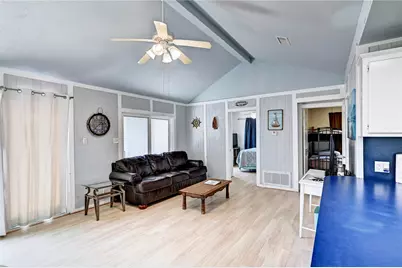 16607 Bahama Way, Jamaica Beach, TX 77554 - Photo 20