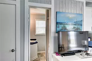 16607 Bahama Way, Jamaica Beach, TX 77554 - Photo 26