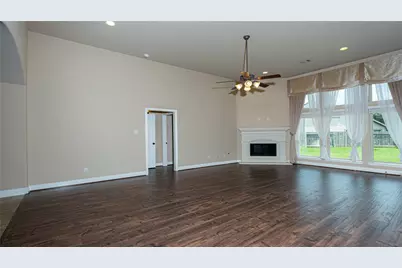 1601 Enchanted Brook Court, Rosenberg, TX 77471 - Photo 18