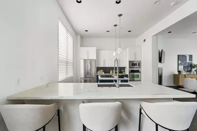 2105 Woodhead Street, Houston, TX 77019 - Photo 6