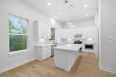 330 Janisch Road #A, Houston, TX 77018 - Photo 16