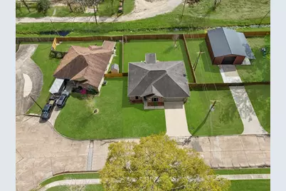 2418 Hollywood Avenue, Liberty, TX 77575 - Photo 38