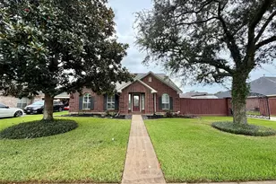 2119 Meadows Blvd, League City, TX 77573 - Photo 1