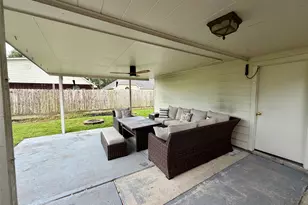 2119 Meadows Blvd, League City, TX 77573 - Photo 26