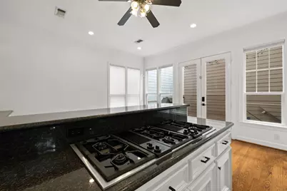 948 Ashland Street, Houston, TX 77008 - Photo 14