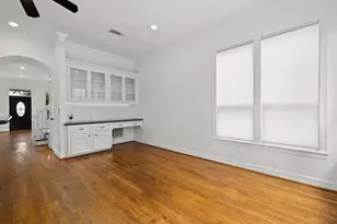948 Ashland St, Houston, TX 77008 - Photo 10