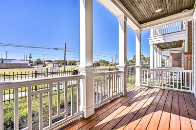 2521 S Houston Avenue, Pearland, TX 77581 - Photo 4
