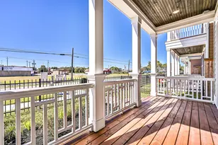 2521 S Houston Ave, Pearland, TX 77581 - Photo 4