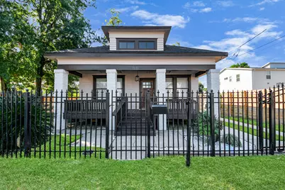 1211 Bingham Street, Houston, TX 77007 - Photo 1