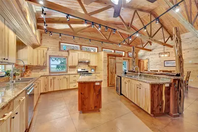 15184 Fm 2620, Bedias, TX 77831 - Photo 22