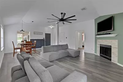 219 Cape Conroe Drive, Montgomery, TX 77356 - Photo 2