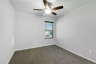 151 Doe Run Dr, Huntsville, TX 77320 - Photo 20