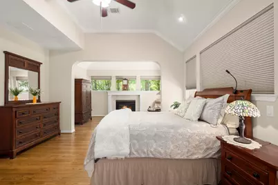8961 Fallsbrook Court, Conroe, TX 77302 - Photo 18